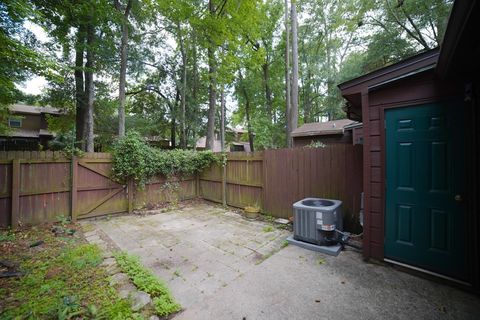 Tiny photo for 1240 High Road, Tallahassee, FL 32304 (MLS # 402305)