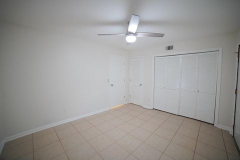 Tiny photo for 1240 High Road, Tallahassee, FL 32304 (MLS # 402305)