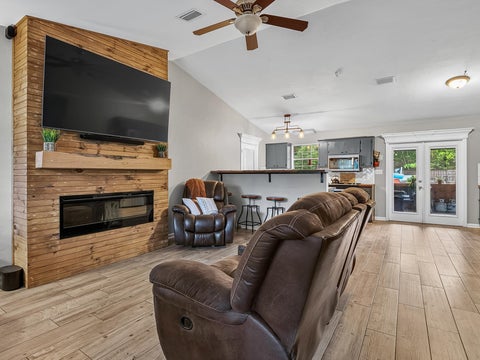 Tiny photo for 2261 Hickory Court, Tallahassee, FL 32305 (MLS # 401204)