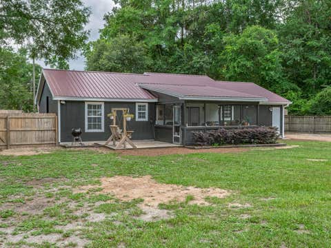 Tiny photo for 2261 Hickory Court, Tallahassee, FL 32305 (MLS # 401204)