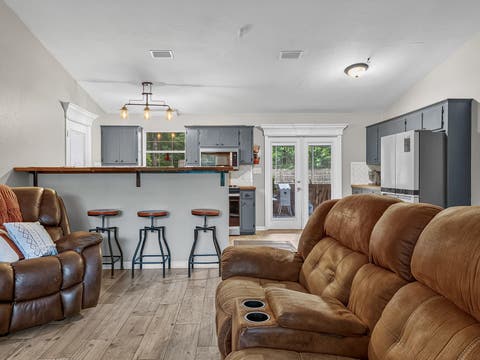 Tiny photo for 2261 Hickory Court, Tallahassee, FL 32305 (MLS # 401204)