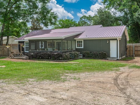 Tiny photo for 2261 Hickory Court, Tallahassee, FL 32305 (MLS # 401204)