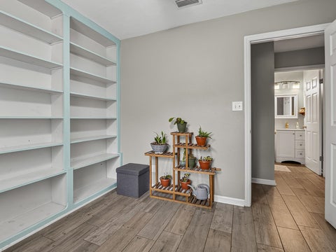 Tiny photo for 2261 Hickory Court, Tallahassee, FL 32305 (MLS # 401204)