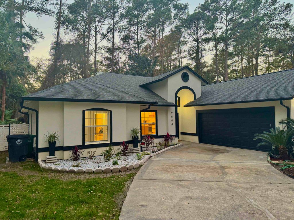 Photo of 9504 Buck Haven Trail, Tallahassee, FL 32312 (MLS # 394377)