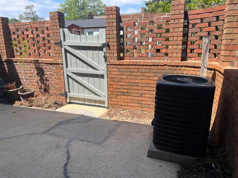 Tiny photo for 206 Belmont Road, Tallahassee, FL 32301 (MLS # 400314)