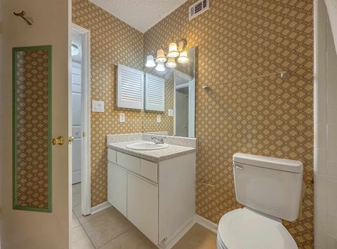 Tiny photo for 2248 Sandpiper Street, Tallahassee, FL 32303 (MLS # 385138)