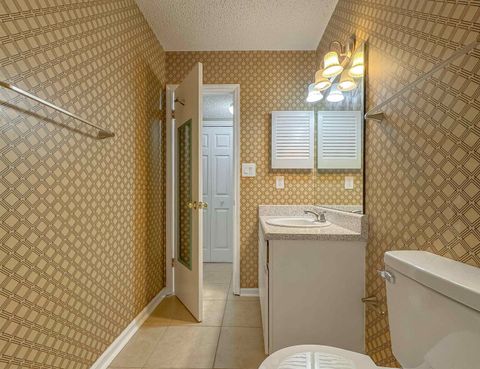 Tiny photo for 2248 Sandpiper Street, Tallahassee, FL 32303 (MLS # 385138)