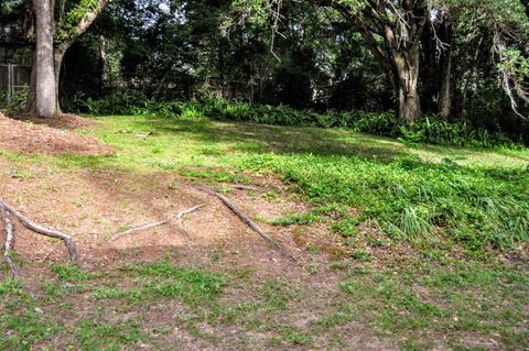 Tiny photo for 2301 Dozier Drive, Tallahassee, FL 32301 (MLS # 397847)