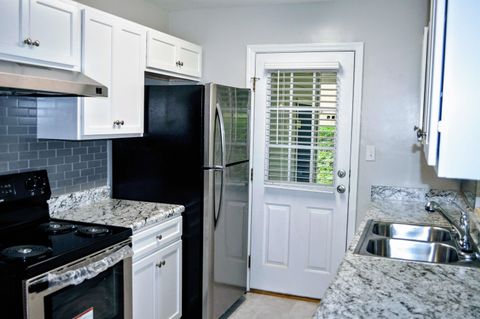 Tiny photo for 2301 Dozier Drive, Tallahassee, FL 32301 (MLS # 397847)