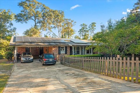 Tiny photo for 2012 Sheridan Road, Tallahassee, FL 32303 (MLS # 392799)