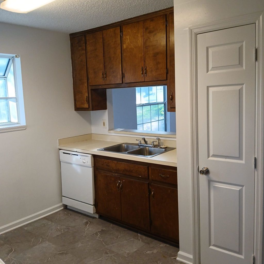 Photo of 2489 Talco Hills Drive #B, Tallahassee, FL 32303 (MLS # 394961)