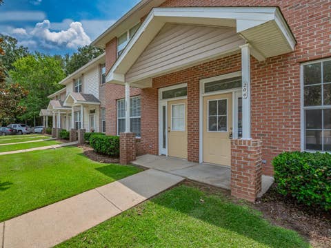Tiny photo for 3400 Old Bainbridge 206 Road #206, Tallahassee, FL 32303 (MLS # 402995)