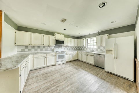 Tiny photo for 534 N Barber Hill, Lamont, FL 32336 (MLS # 401597)