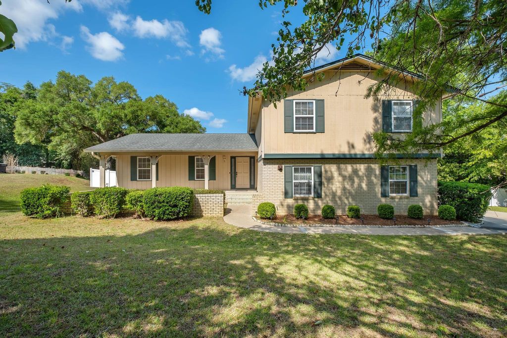 Photo of 3726 Wicklow Circle, Tallahassee, FL 32309 (MLS # 399894)