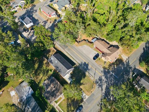 Tiny photo for 826 Liberty Street, Tallahassee, FL 32310 (MLS # 392771)