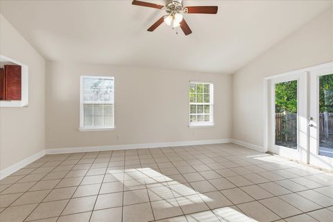Tiny photo for 826 Liberty Street, Tallahassee, FL 32310 (MLS # 392771)