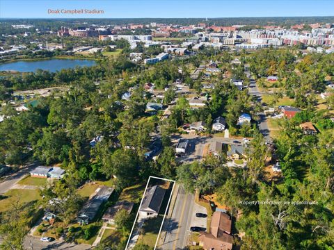 Tiny photo for 826 Liberty Street, Tallahassee, FL 32310 (MLS # 392771)