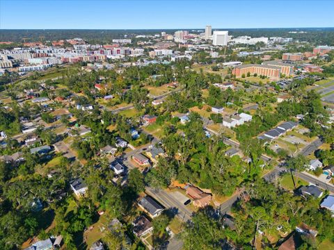 Tiny photo for 826 Liberty Street, Tallahassee, FL 32310 (MLS # 392771)