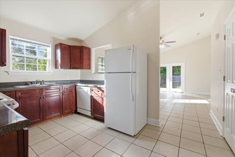 Tiny photo for 826 Liberty Street, Tallahassee, FL 32310 (MLS # 392771)