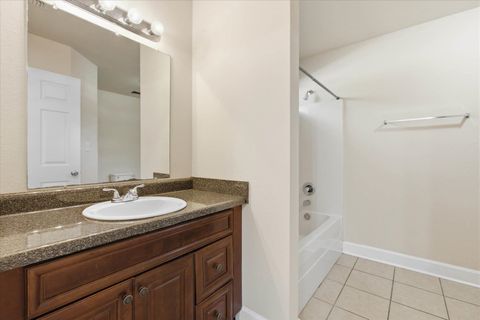 Tiny photo for 826 Liberty Street, Tallahassee, FL 32310 (MLS # 392771)