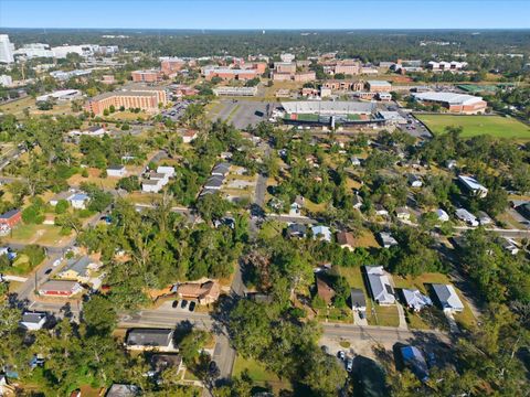 Tiny photo for 826 Liberty Street, Tallahassee, FL 32310 (MLS # 392771)