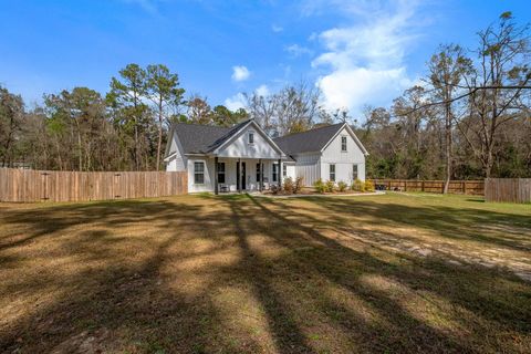 Tiny photo for 6036 Proctor Road Rd, Tallahassee, FL 32309 (MLS # 397121)