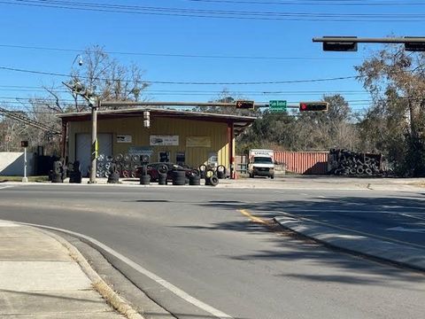 Tiny photo for 2425 Springhill Road, Tallahassee, FL 32305 (MLS # 382242)