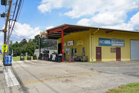 Tiny photo for 2425 Springhill Road, Tallahassee, FL 32305 (MLS # 382242)