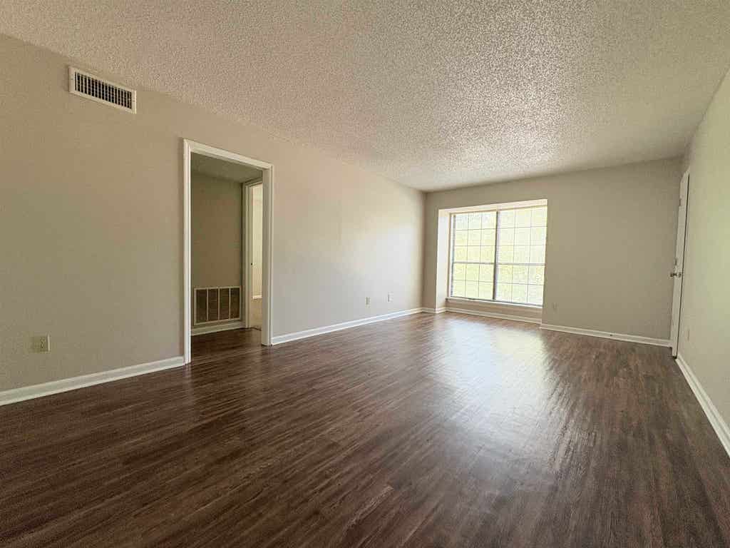 Photo of 1663 Kay Avenue #D, Tallahassee, FL 32301 (MLS # 402687)