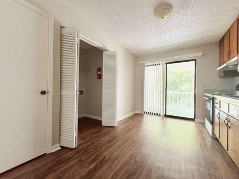 Tiny photo for 1663 Kay Avenue #D, Tallahassee, FL 32301 (MLS # 402687)