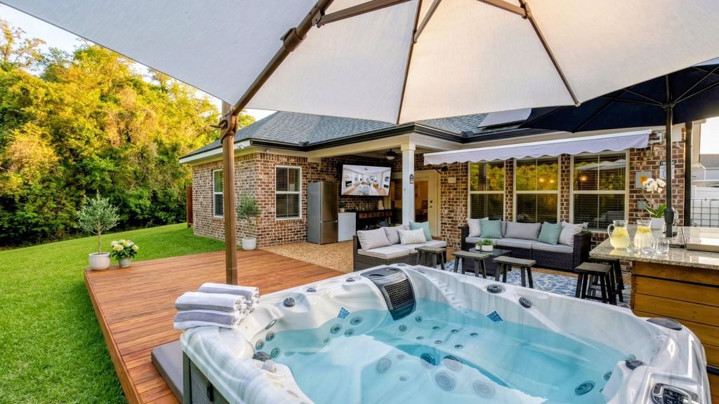 Photo of 3929 Ella Drive, Tallahassee, FL 32303 (MLS # 397921)