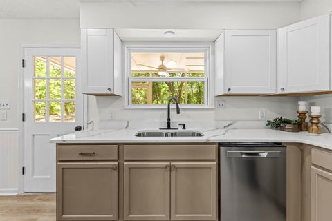 Tiny photo for 96 MILL CREEK Road, Crawfordville, FL 32327 (MLS # 399111)