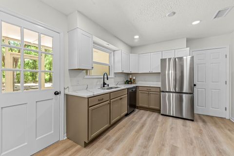 Tiny photo for 96 MILL CREEK Road, Crawfordville, FL 32327 (MLS # 399111)