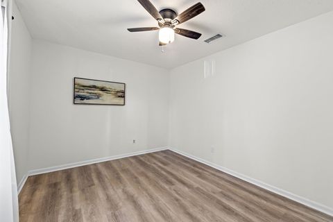 Tiny photo for 96 MILL CREEK Road, Crawfordville, FL 32327 (MLS # 399111)