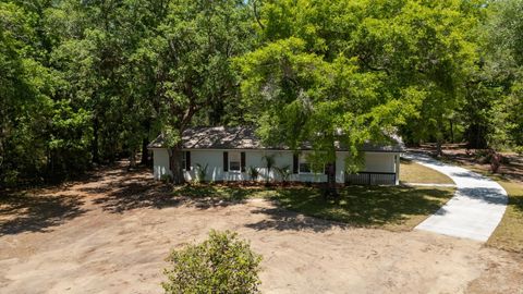 Tiny photo for 96 MILL CREEK Road, Crawfordville, FL 32327 (MLS # 399111)