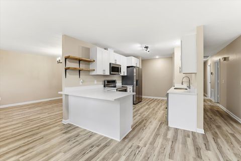 Tiny photo for 2805 Tipperary Drive Dr, Tallahassee, FL 32309 (MLS # 400052)