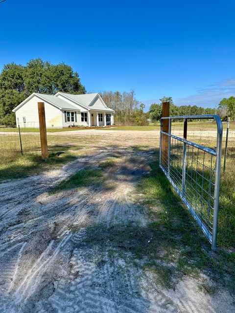 A home in Crawfordville