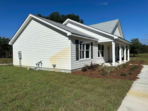 A home in Crawfordville