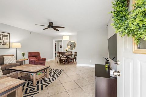 Tiny photo for 2516 WHISPER Way, Tallahassee, FL 32308 (MLS # 397635)