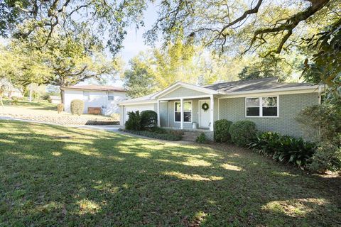 Tiny photo for 2516 WHISPER Way, Tallahassee, FL 32308 (MLS # 397635)