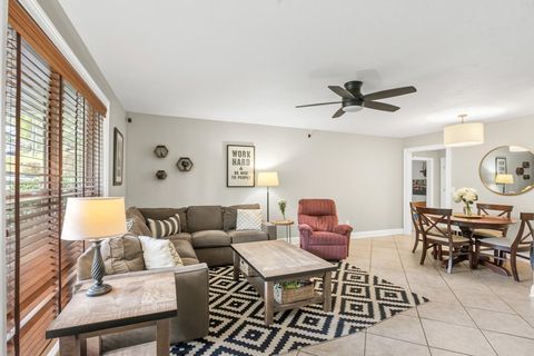 Tiny photo for 2516 WHISPER Way, Tallahassee, FL 32308 (MLS # 397635)