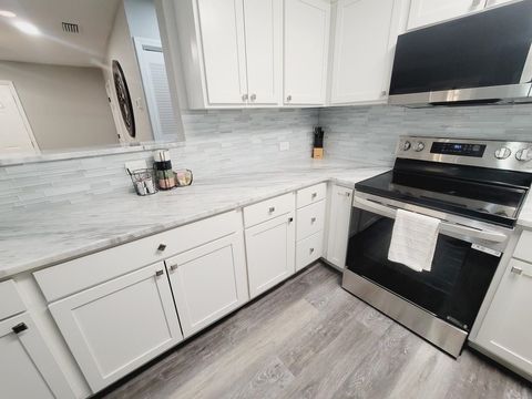 Tiny photo for 1906 Karen Lane, Tallahassee, FL 32304 (MLS # 396270)