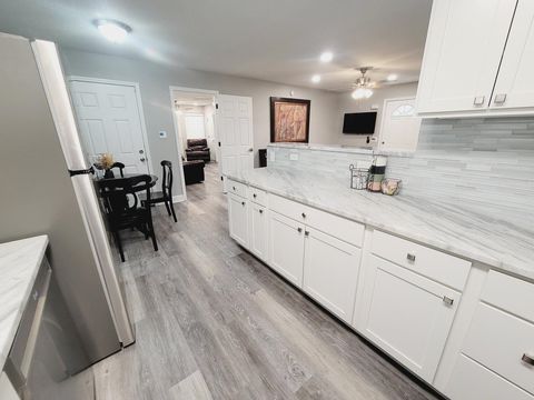 Tiny photo for 1906 Karen Lane, Tallahassee, FL 32304 (MLS # 396270)