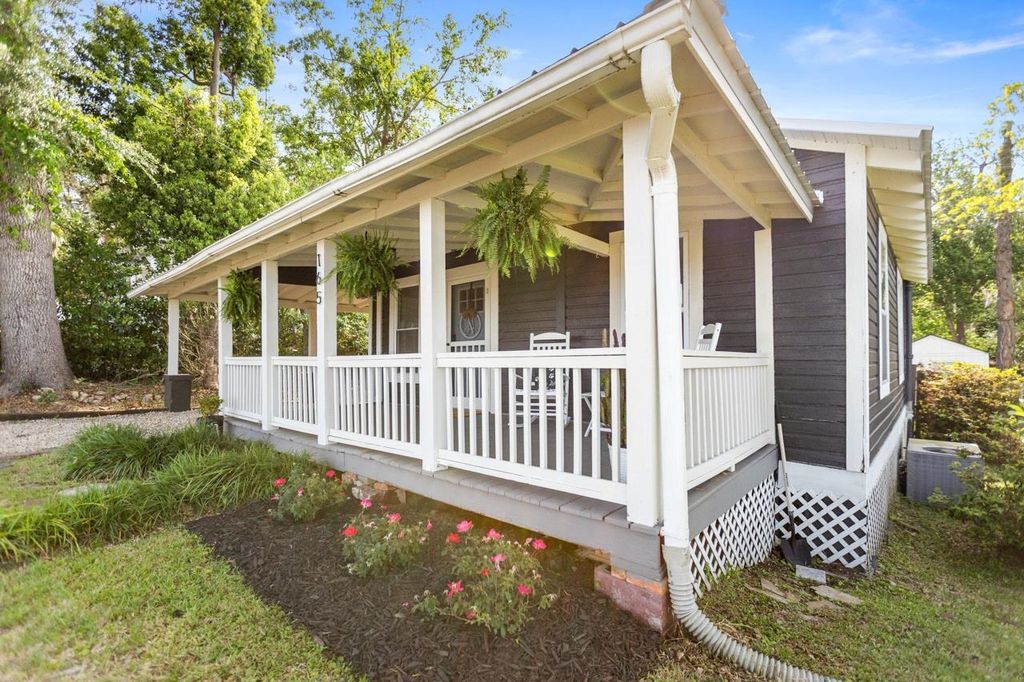 Photo of 165 N WATER Street, Monticello, FL 32344 (MLS # 399107)