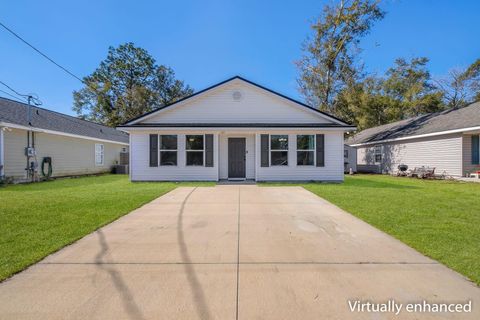 122 Melody Lane Crawfordville FL 32327