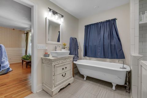 Tiny photo for 1904 Angel Hollow Road, Tallahassee, FL 32308 (MLS # 387989)