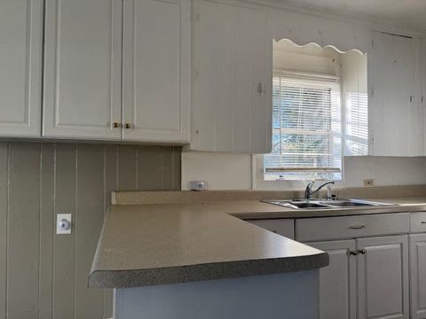 Tiny photo for 500 Laura Lee Avenue, Tallahassee, FL 32301 (MLS # 395399)