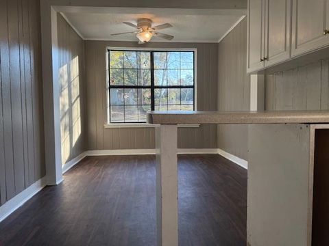 Tiny photo for 500 Laura Lee Avenue, Tallahassee, FL 32301 (MLS # 395399)