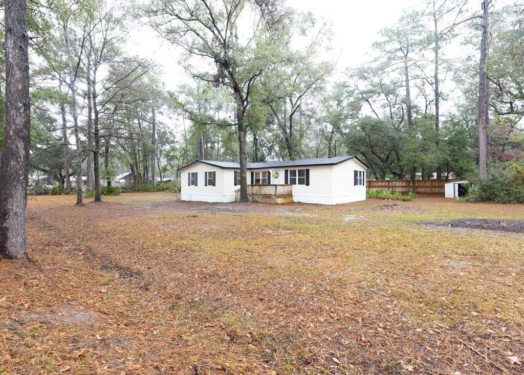 Photo of 9331 Shumard Drive, Tallahassee, FL 32305 (MLS # 393756)