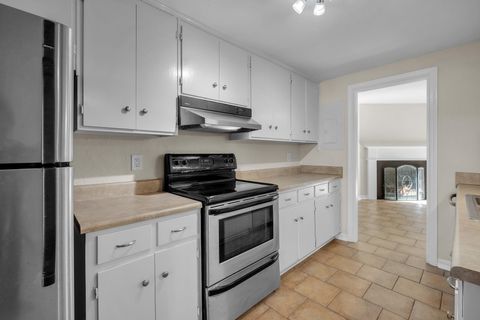 Tiny photo for 1904 Miccosukee Road #19-B, Tallahassee, FL 32308 (MLS # 389471)